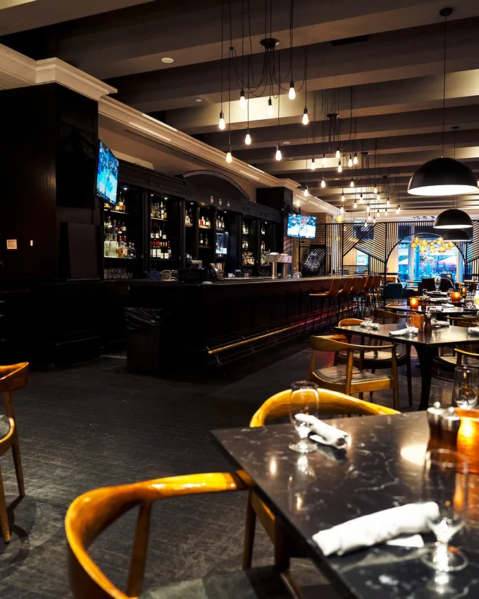 Thomsons Kitchen & Bar: Dinner and Breakfast Experience