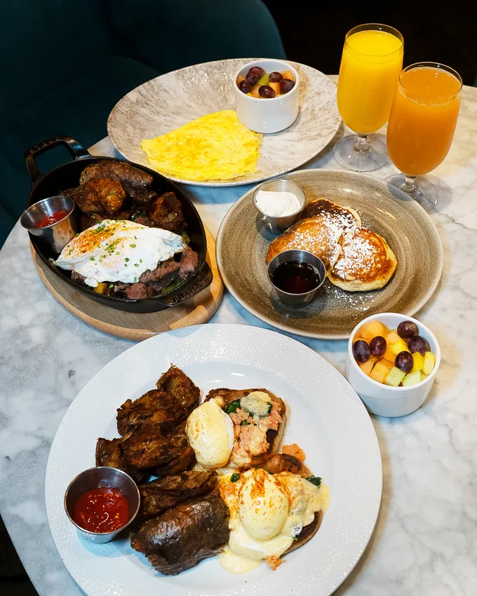 Thomsons Kitchen & Bar: Dinner and Breakfast Experience