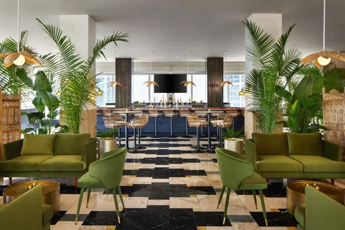 Feast Your Eyes and Taste Buds: Miami&rsquo;s Most Scenic Dining Destinations