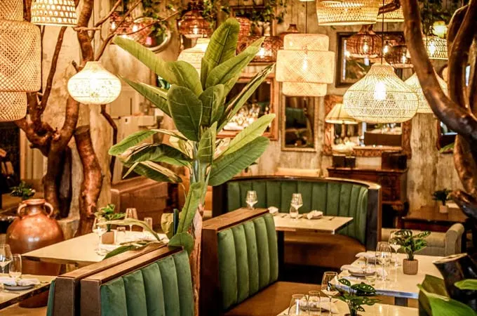 Discover Miami's Romantic Date Night Spots