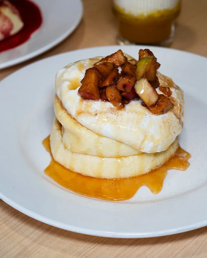 Fluffy Fluffy Brings Japanese Soufflé Pancakes to Miami Wynwood