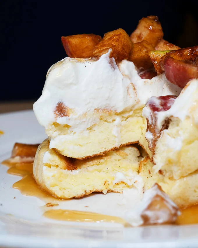 Fluffy Fluffy Brings Japanese Soufflé Pancakes to Miami Wynwood