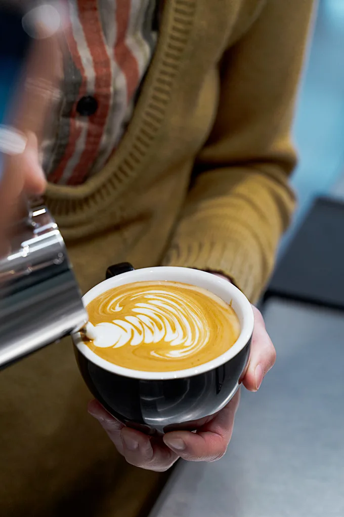 A Guide for Small Restaurant Owners: Working with Influencers
