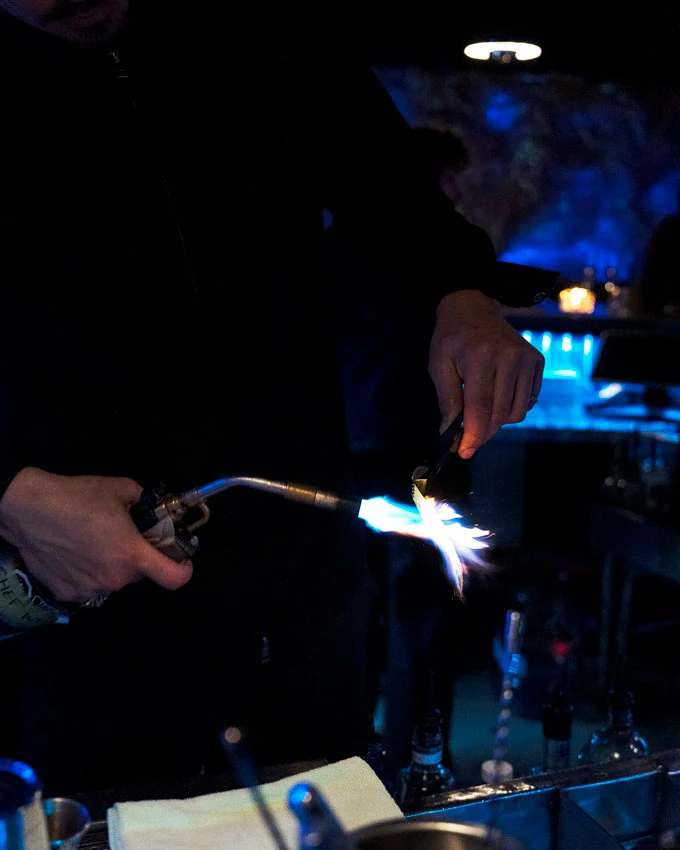 Hotel Belmont Vancouver: Frost & Fable Ice Cave Pop-Up Cocktail Bar