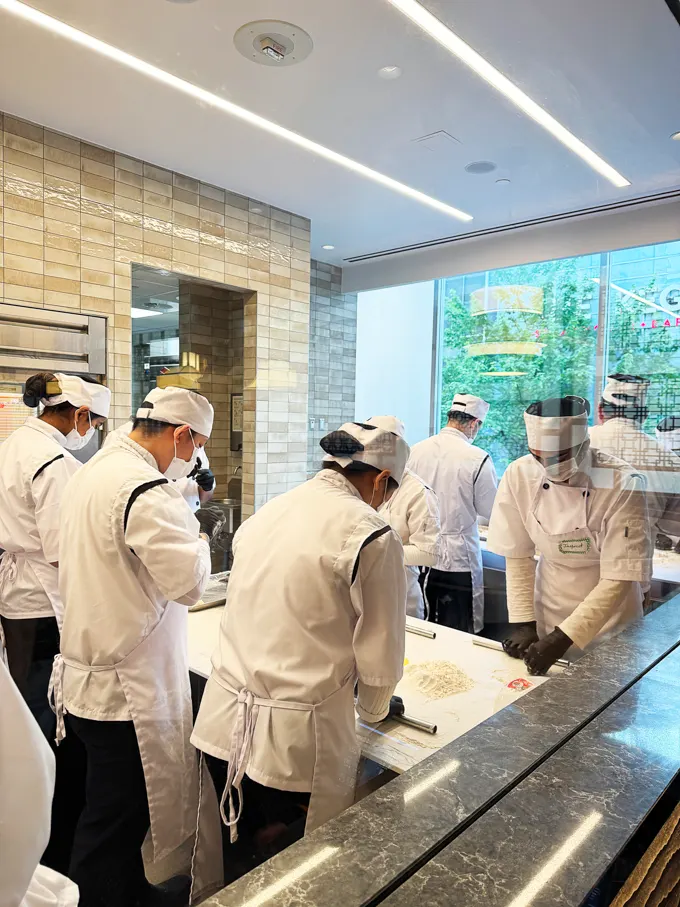 Din Tai Fung Arrives in Vancouver with Signature Xiao Long Bao