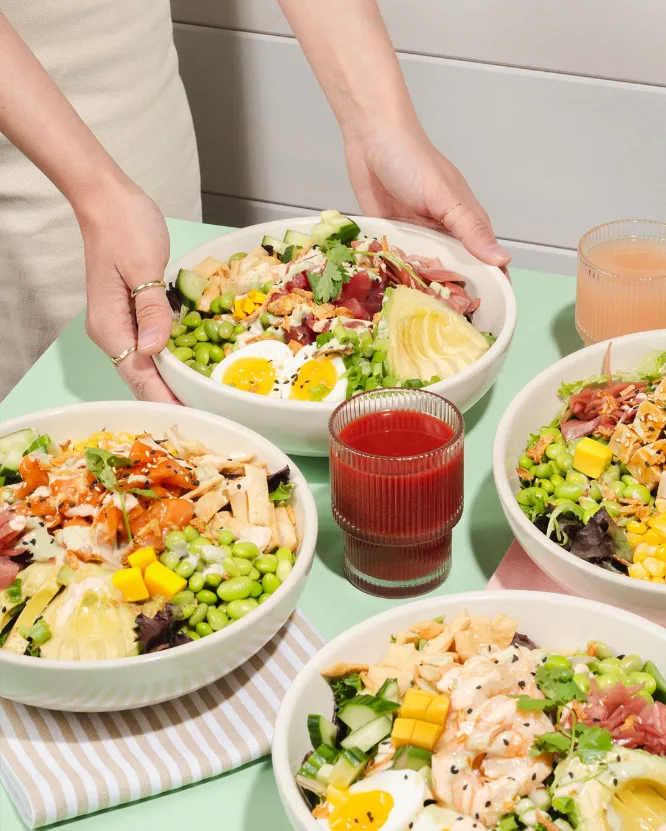 Freshii Launches Premium Poke Bowls Across Canada