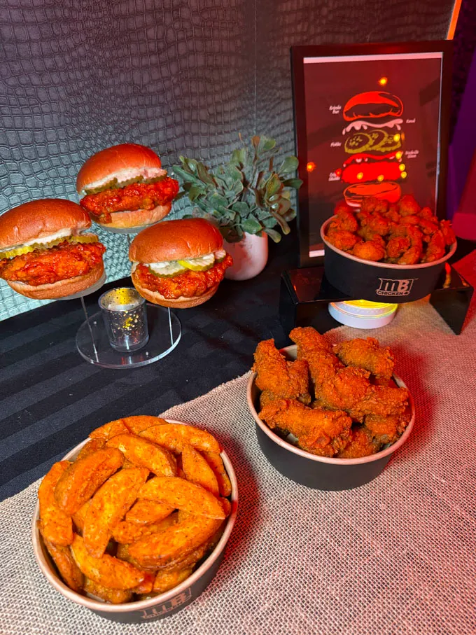 Mary Brown&rsquo;s Chicken Nashville Lineup with New Additions