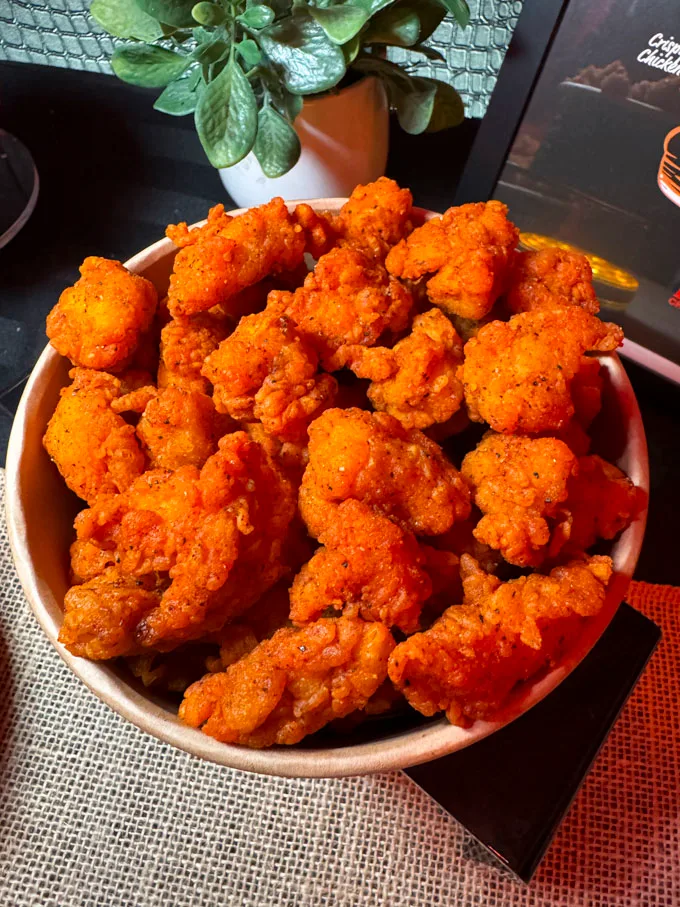 Mary Brown&rsquo;s Chicken Nashville Lineup with New Additions