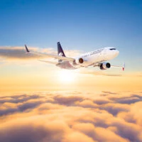 Aeromexico Marks 15 Years of Flights Between Canada and Mexico