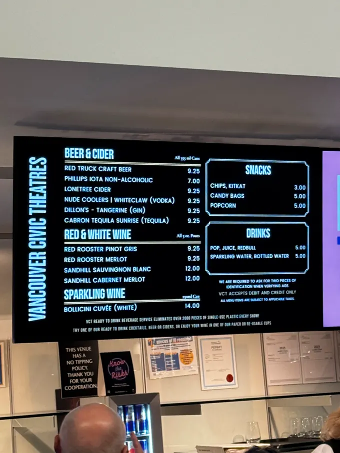 Queen Elizabeth Theatre, Vancouver: Food and Drink Options