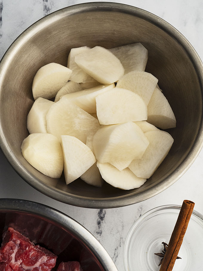 Lunar New Year Braised Beef with Daikon