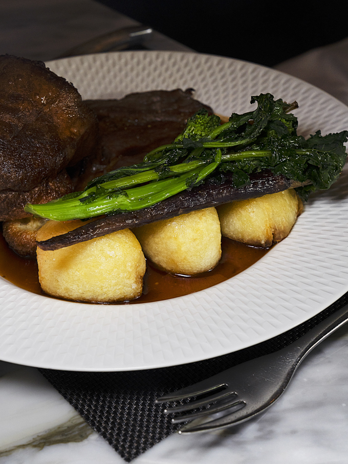 Sunday Roast Dinner at Hawksworth Restaurant Vancouver